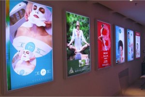 超薄灯箱与古板灯箱相比有什么优势？？？？？？？？