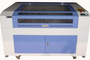 激光镌刻机事情原理