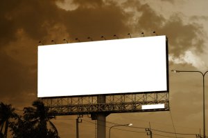 怎样提高不锈钢广告牌的可见度和识别度