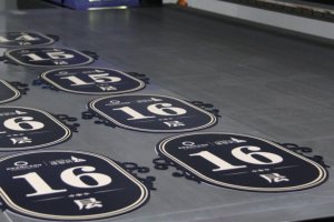 2017装备耗材价钱双降，，，，，触发UV卷材销量爆发