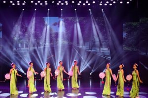 店肆节日答谢活动，，，，，强化品牌