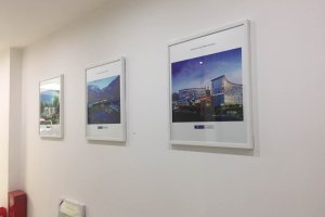 怎样确保展架广告内容的时效性和相关性？？？？？？？